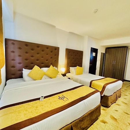 City Hotel Colombo 02 Bagian luar foto